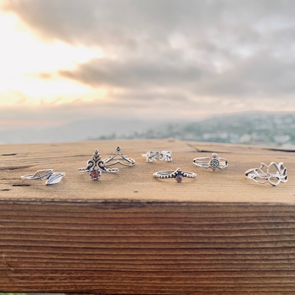 HAKAN ♡ Boho Midi Rings Set - Picture 2 of 8